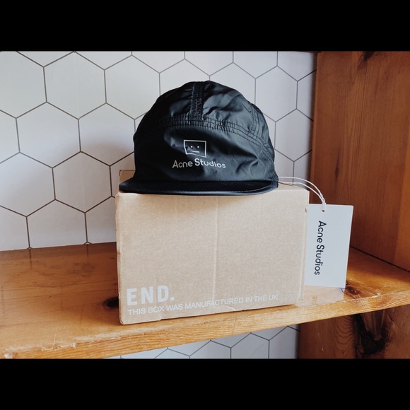 Acne Studios Crideli Cap - NEW WITH TAG - Picture 1 of 5